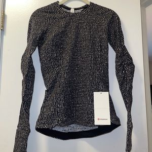 Lululemon long sleeve workout shirt.